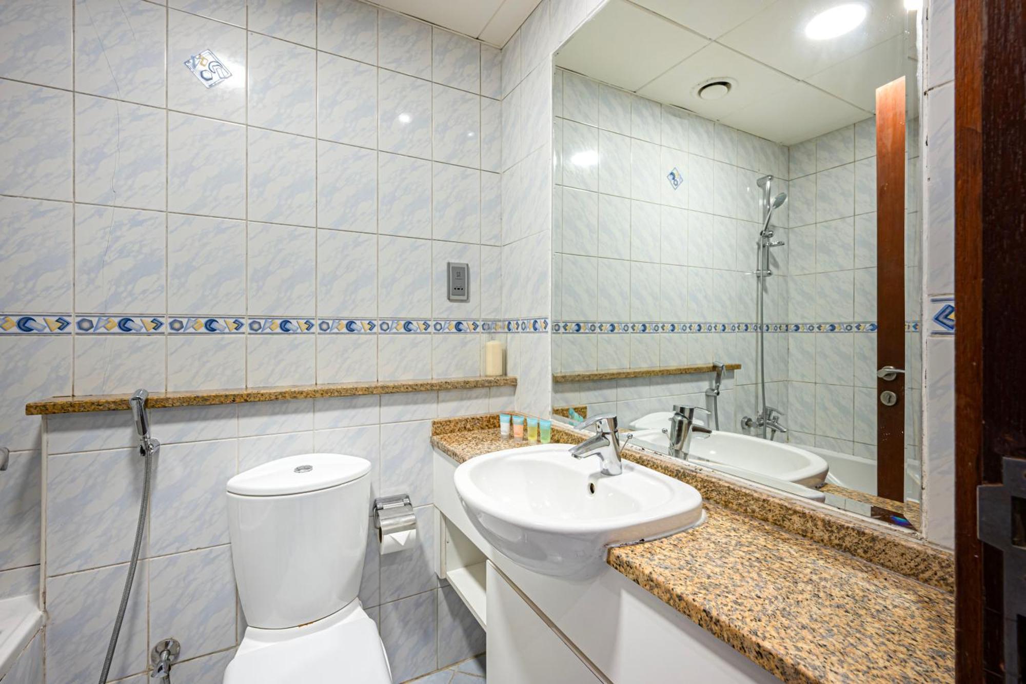 Appartamento Splendid Close To Jbr *